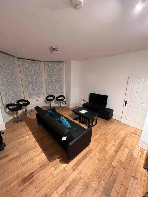 2 Bed Garden Flat West Dulwich Free Street Parking Lejlighed London Eksteriør billede